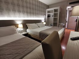 Hotel President