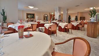 Best Western Hotel Globus City