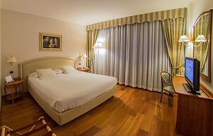 Best Western Hotel Globus City