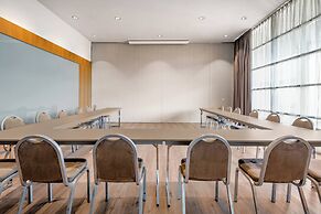AC Hotel Diagonal L'Illa by Marriott