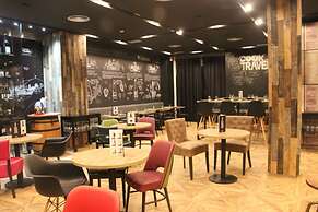 Hotel Num