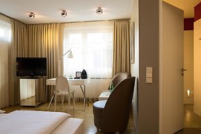 Hotel Santo