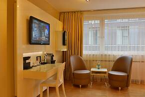 Hotel Santo