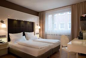 Hotel Santo