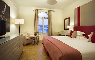 Angleterre Hotel