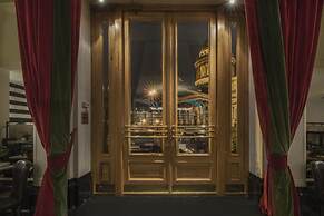 Angleterre Hotel