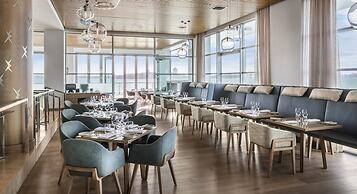 Hilton Auckland