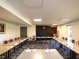 ibis Autun
