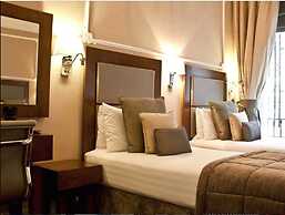 Gem Strathmore Hotel