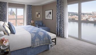 Four Seasons Hotel Prague