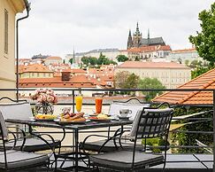 Four Seasons Hotel Prague