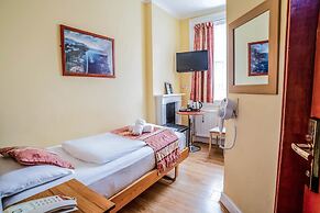 Shakespeare Hotel