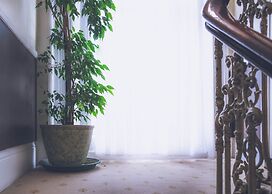 Shakespeare Hotel
