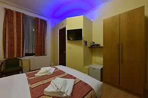 Shakespeare Hotel