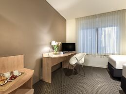 ibis Melbourne Hotel and Apartments