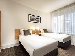 ibis Melbourne Hotel and Apartments