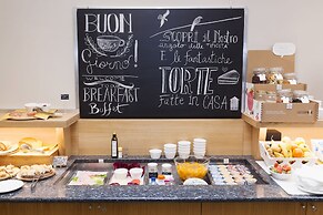 City Hotel & Suites Foligno