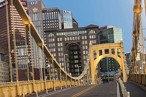 Renaissance Pittsburgh Hotel