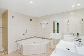 Cairns Sheridan Hotel