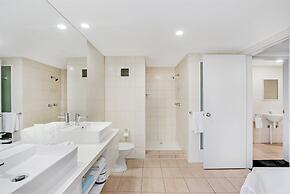 Cairns Sheridan Hotel