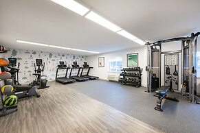 Sonesta Simply Suites Jersey City