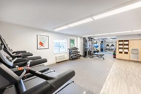 Sonesta Simply Suites Jersey City