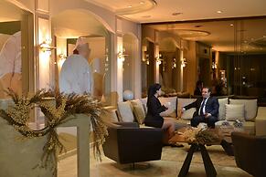 Regency Palace Hotel