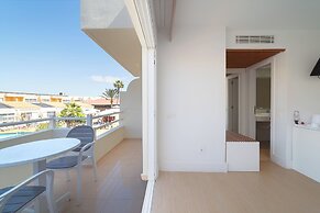 Arena Suite Hotel - Adults Only