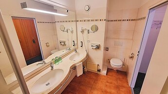 Hotel Panorama Hamburg - Billstedt