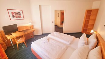 Hotel Panorama Hamburg - Billstedt