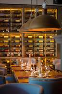 Harbour Hotel