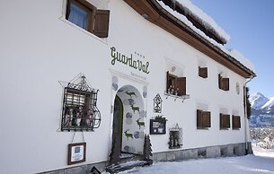 Engadiner Boutique-Hotel GuardaVal