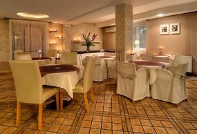 Petrus Hotel