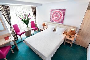 Petrus Hotel