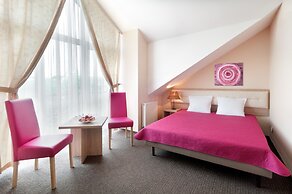 Petrus Hotel