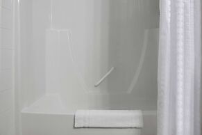 Days Inn by Wyndham Whitecourt