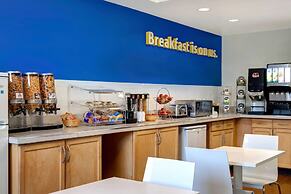 Days Inn by Wyndham Whitecourt