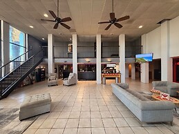 Mariposa Hotel