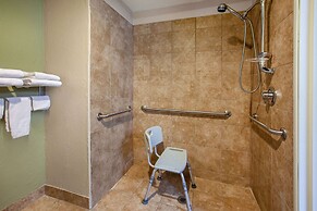 Baymont by Wyndham Grand Rapids Airport