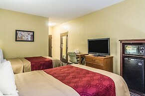 Econo Lodge Darien