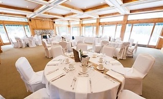 Pinestone Resort & Conference Centre