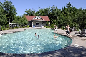 Rocky Crest Golf Resort