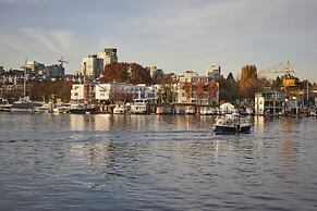 Granville Island Hotel