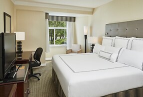 Granville Island Hotel