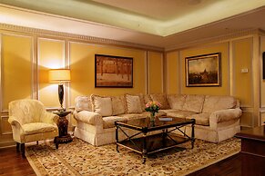 Windsor Arms Hotel