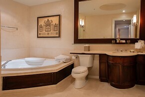 Windsor Arms Hotel