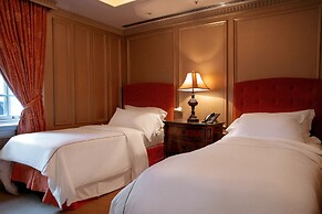 Windsor Arms Hotel