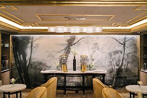 Windsor Arms Hotel