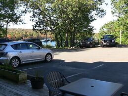 Inn on the Lake