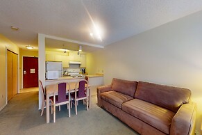 Glacier Lodge